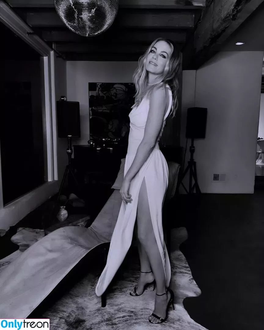 Michelle Monaghan nude photo #0392 (michellemonaghan / realmonaghan)