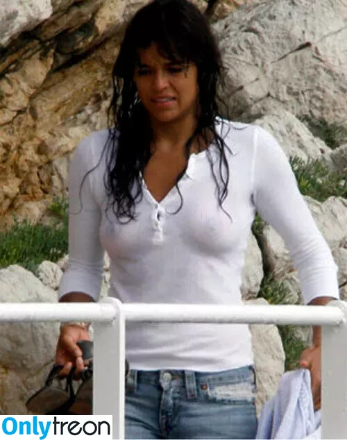 Michelle Rodriguez голая photo #0226 (mrodofficial)
