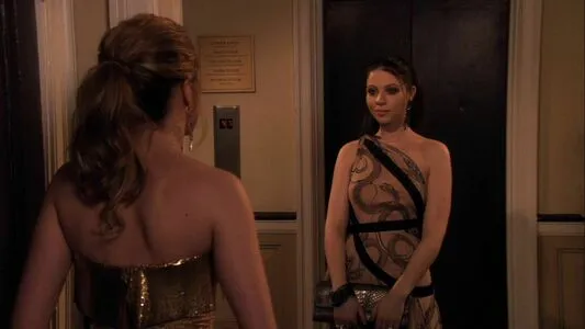 Michelle Trachtenberg / michelletrachtenberg nude photo #0166