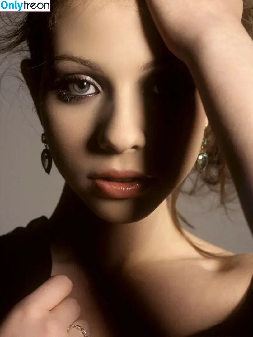 Michelle Trachtenberg голая photo #0186 (michelletrachtenberg)