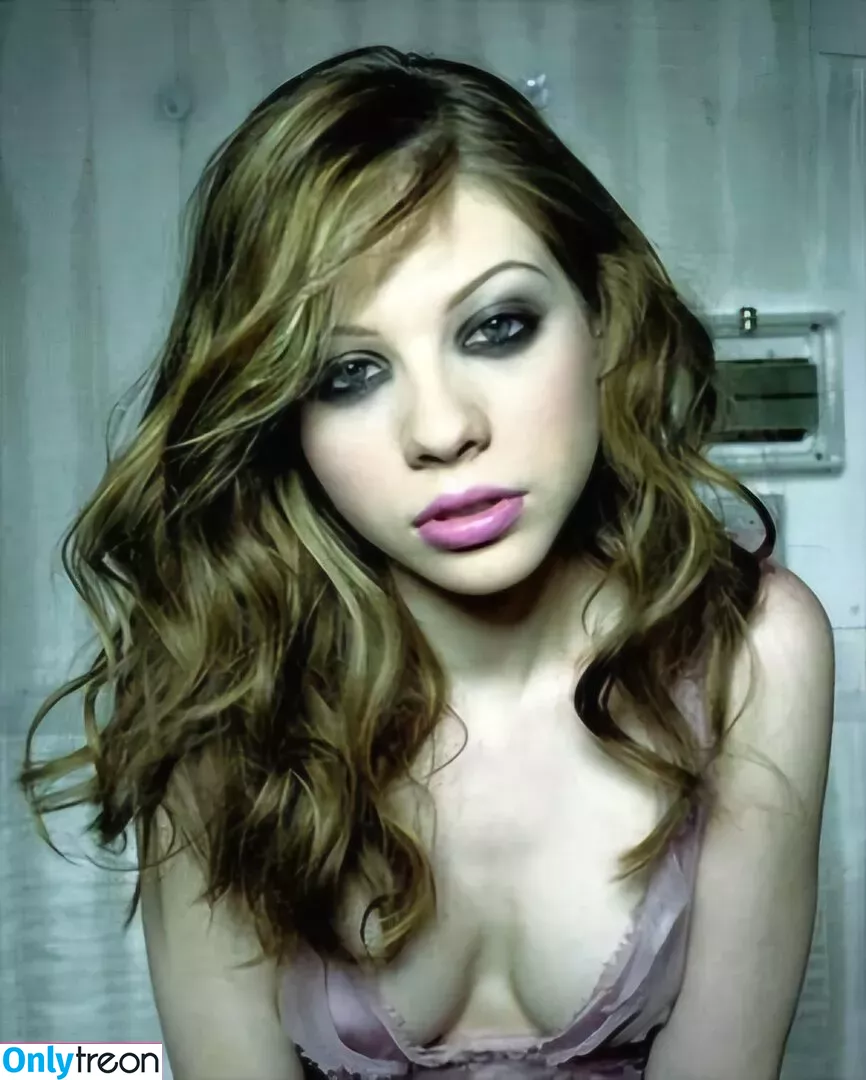 Michelle Trachtenberg nude photo #0226 (michelletrachtenberg)