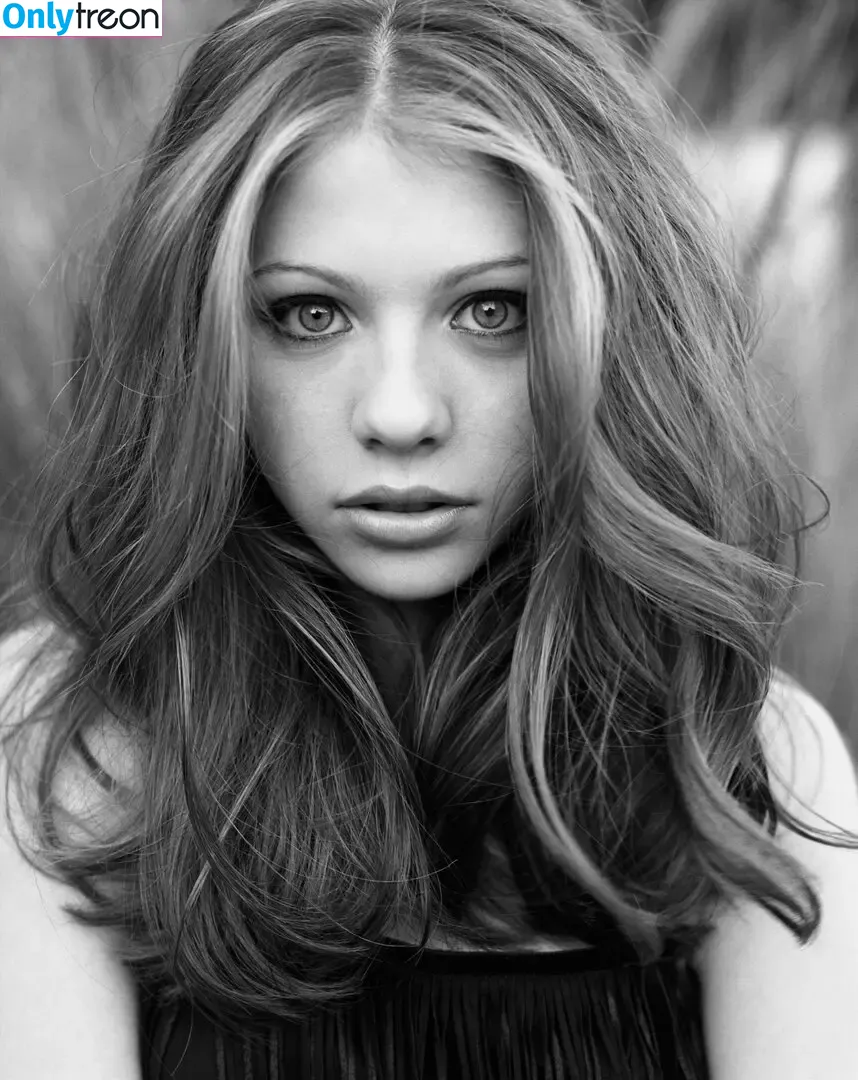 Michelle Trachtenberg nude photo #0293 (michelletrachtenberg)