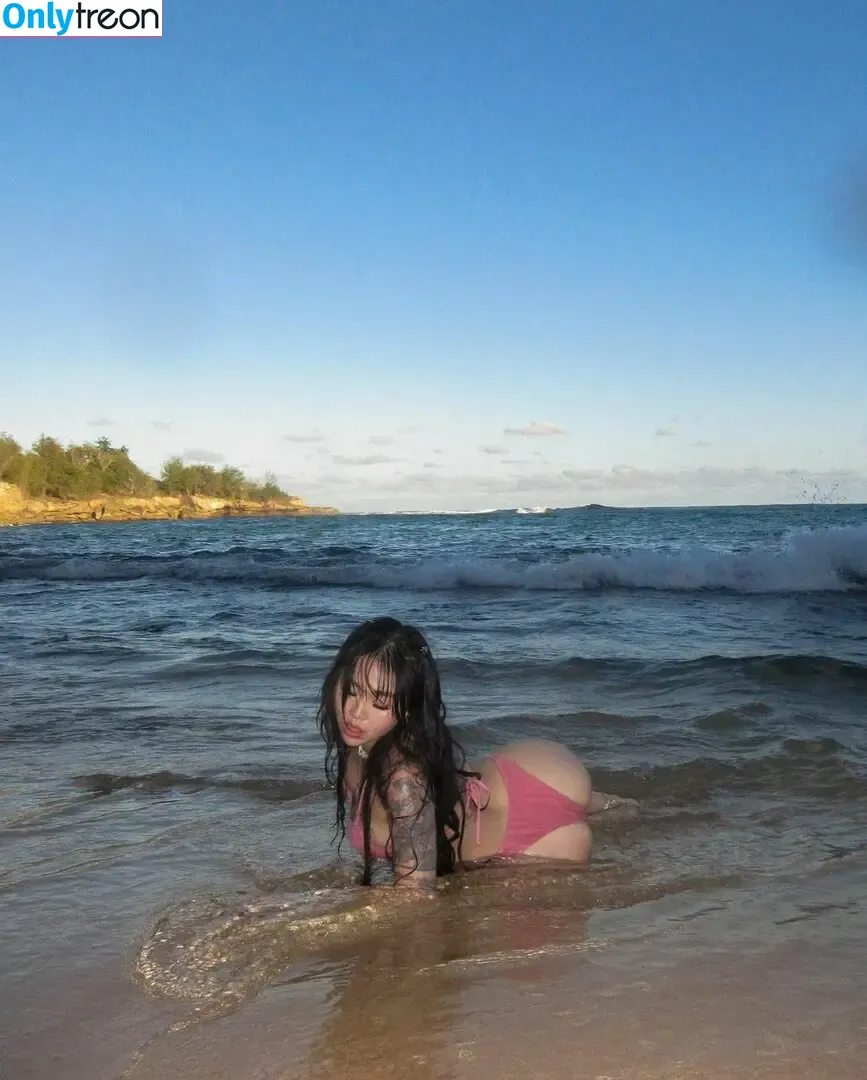 Michelle Yee nude photo #0037 (sitrisodom)