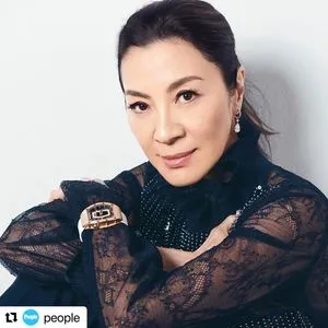 Michelle Yeoh / michelleyeoh_official фото голая #0041