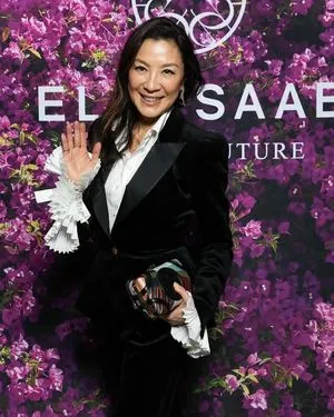 Michelle Yeoh / michelleyeoh_official фото голая #0064