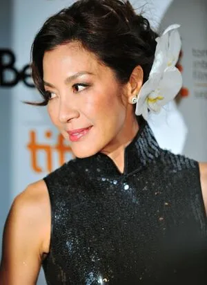 Michelle Yeoh / michelleyeoh_official фото голая #0078