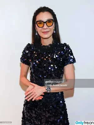 Michelle Yeoh / michelleyeoh_official nude photo #0123