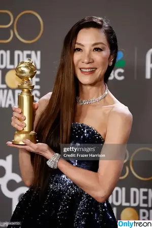 Michelle Yeoh / michelleyeoh_official nude photo #0162