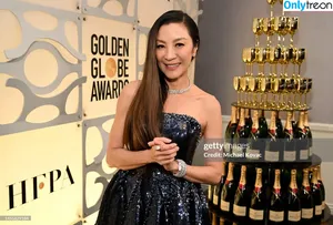 Michelle Yeoh / michelleyeoh_official nude photo #0164