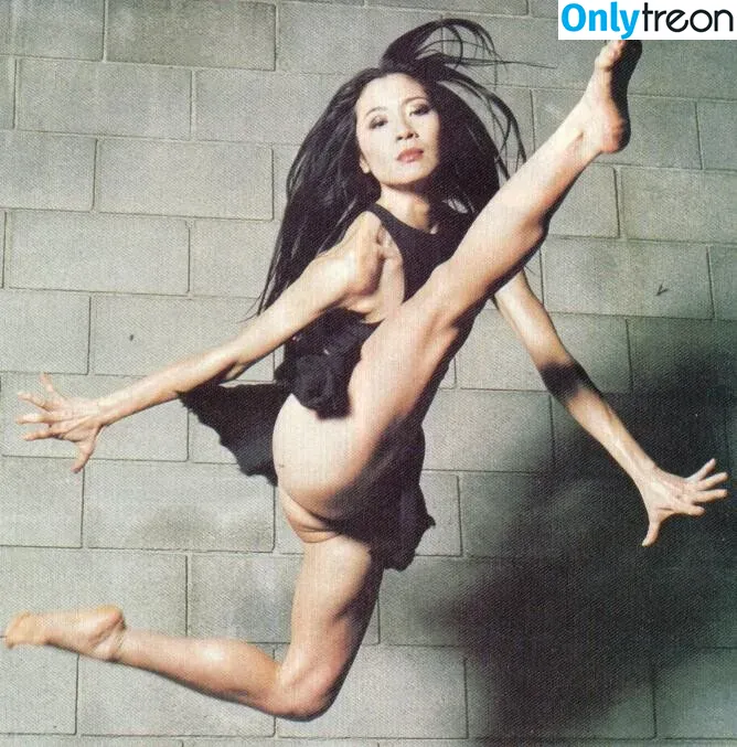 Michelle Yeoh nude photo #0017 (michelleyeoh_official)