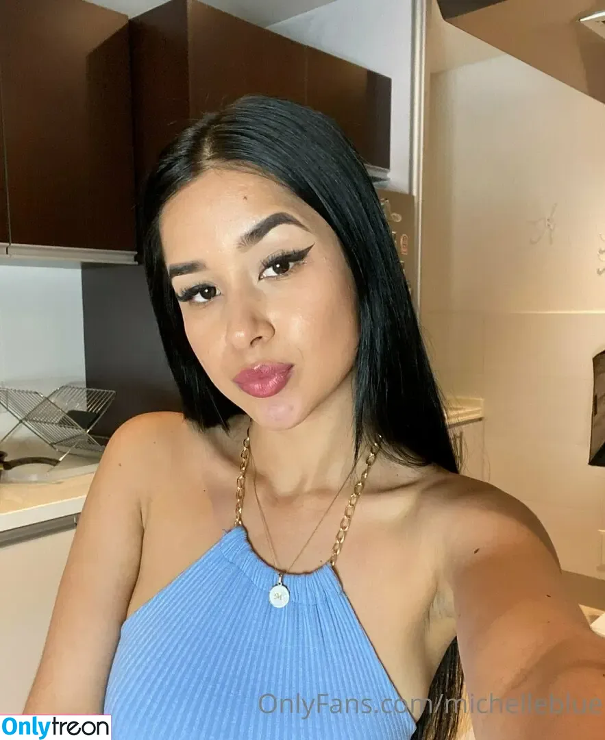 michellebluefree nude photo #0017 (isabelleemichelle)