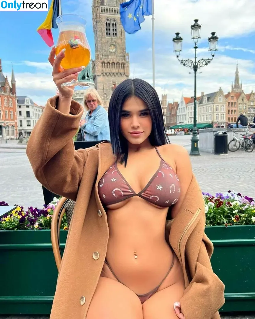 Michelleerabbit голая photo #0017 (oficialmichellee)
