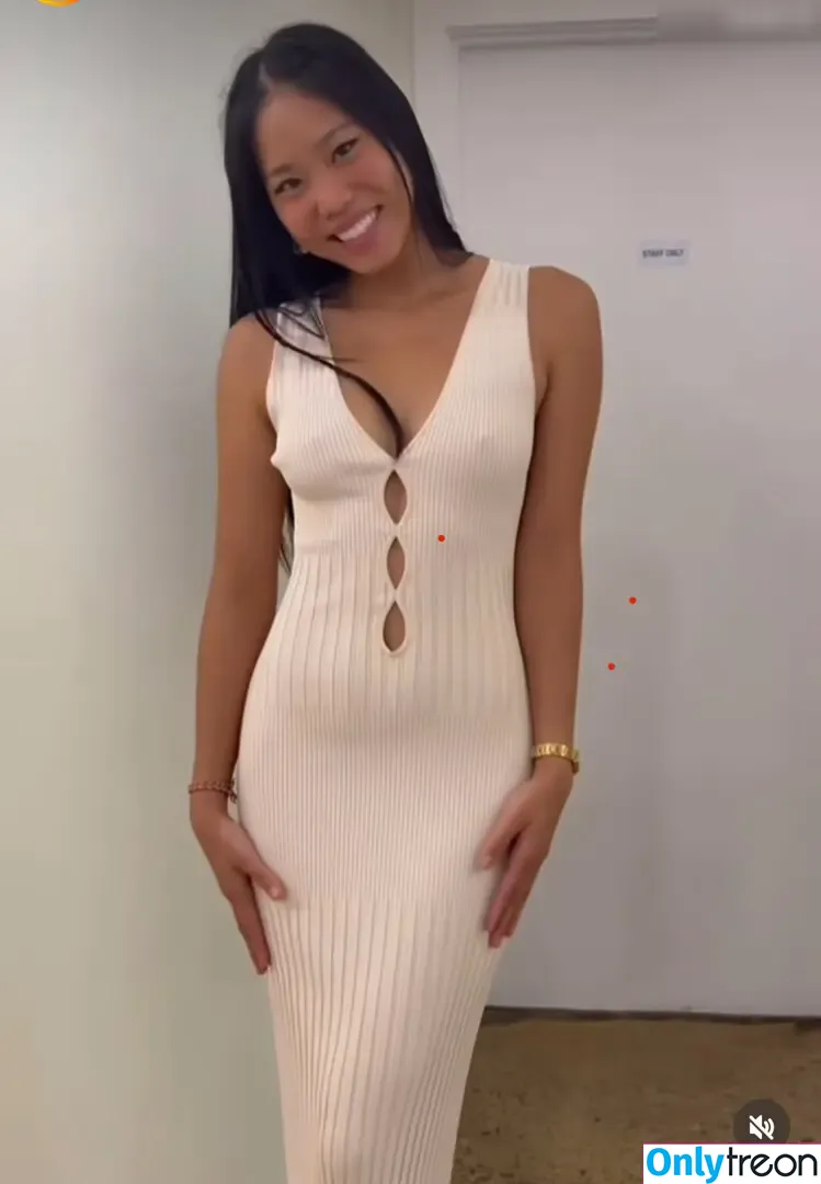 Michellefromchina nude photo #0034 (michellefromhell)