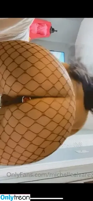 michibabyy / michibabyy_x3 nude photo #0002