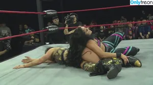Mickie James / michelejames / themickiejames nude photo #0394