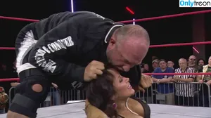 Mickie James / michelejames / themickiejames nude photo #0603