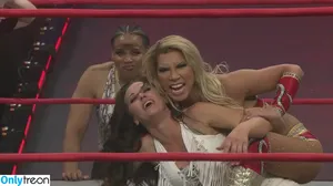 Mickie James / michelejames / themickiejames nude photo #0686
