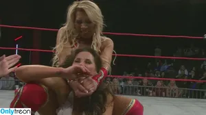 Mickie James / themickiejames nude photo #0704