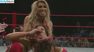 Mickie James / themickiejames nude photo #0706