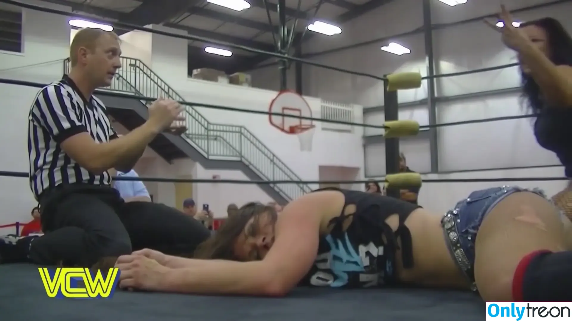 Mickie James голая photo #0298 (michelejames / themickiejames)