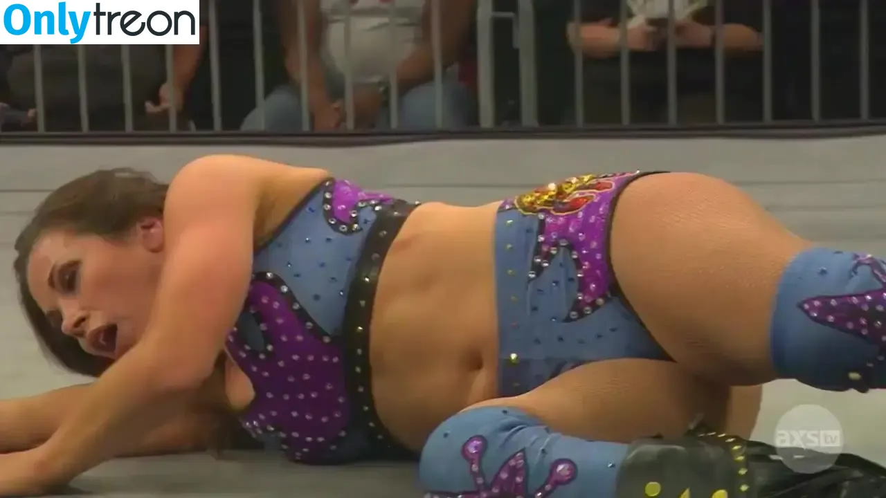 Mickie James голая photo #0329 (michelejames / themickiejames)
