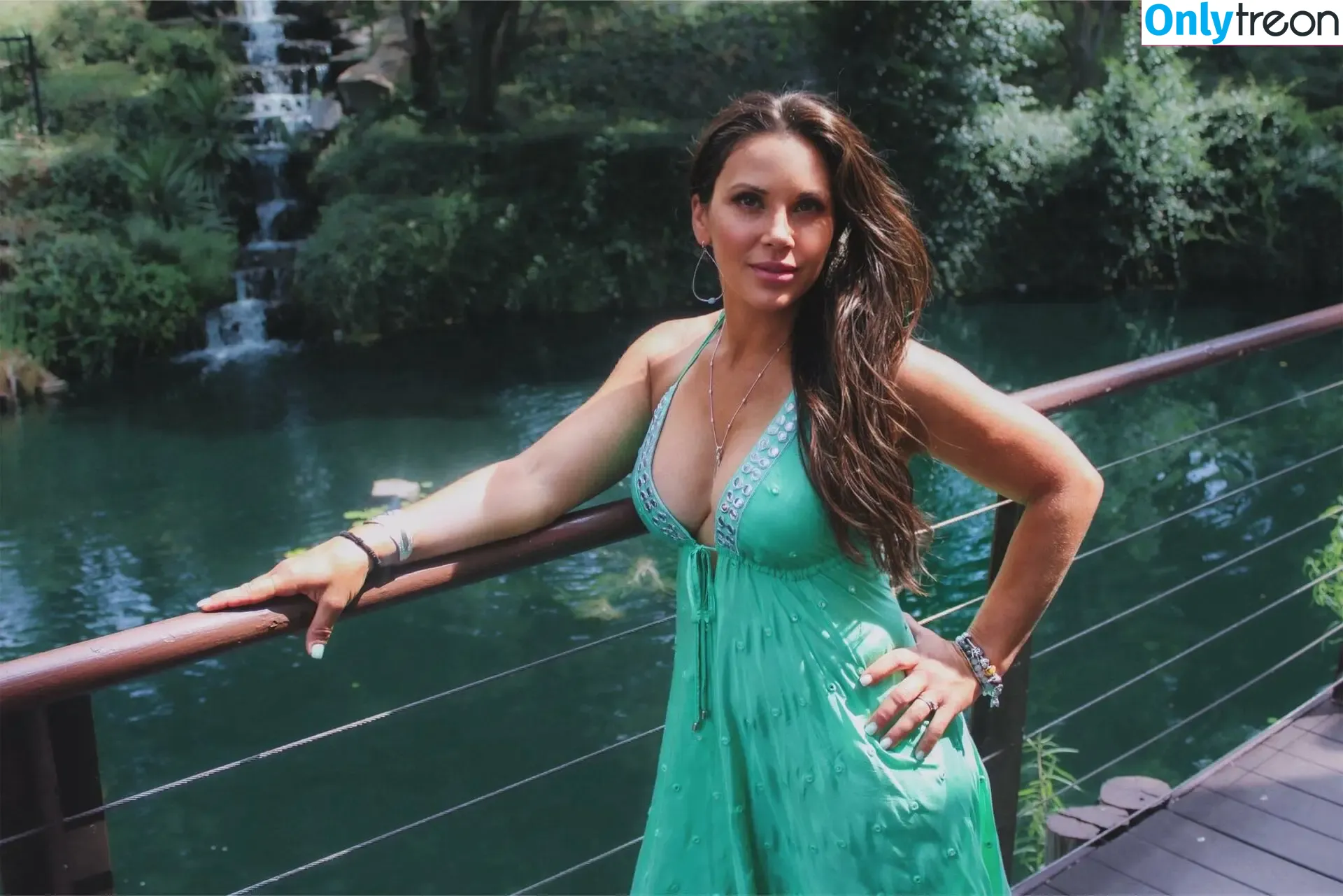 Mickie James nude photo #0925 (michelejames / themickiejames)