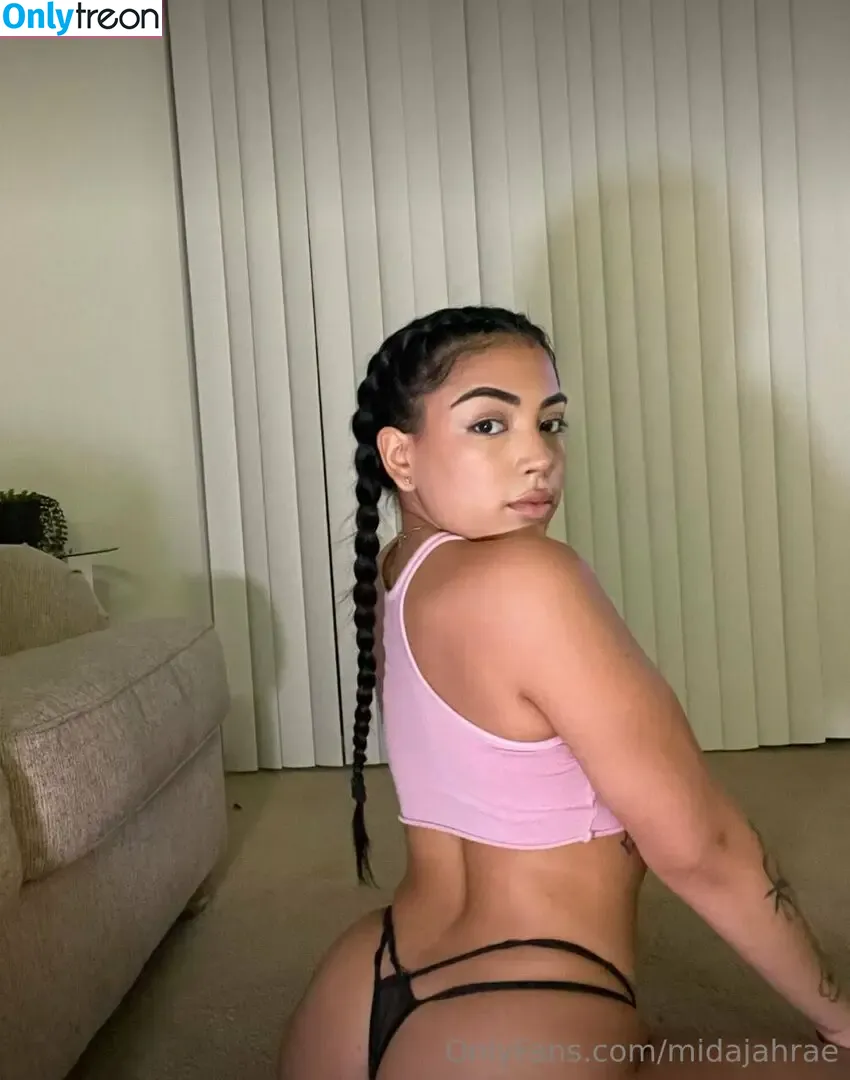midajahrae nude photo #0006 (midajahrae)
