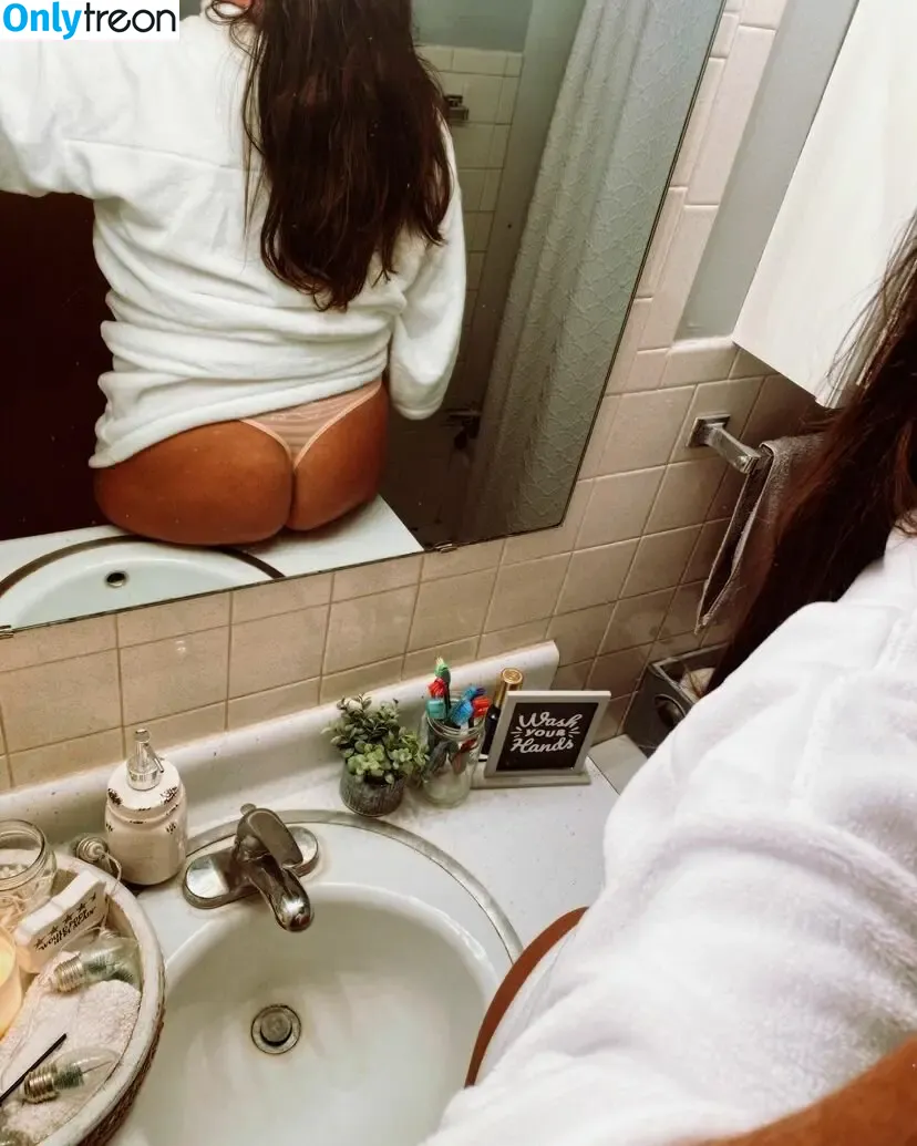 MidWestCpl29 nude photo #0014 (MRS.MWCOUPLE29)