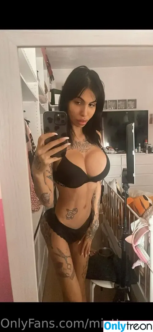 miettamarinii nude photo #0043 (mietta__marini)