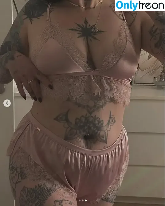Miezekatz Caro nude photo #0098 (miezekatz______)