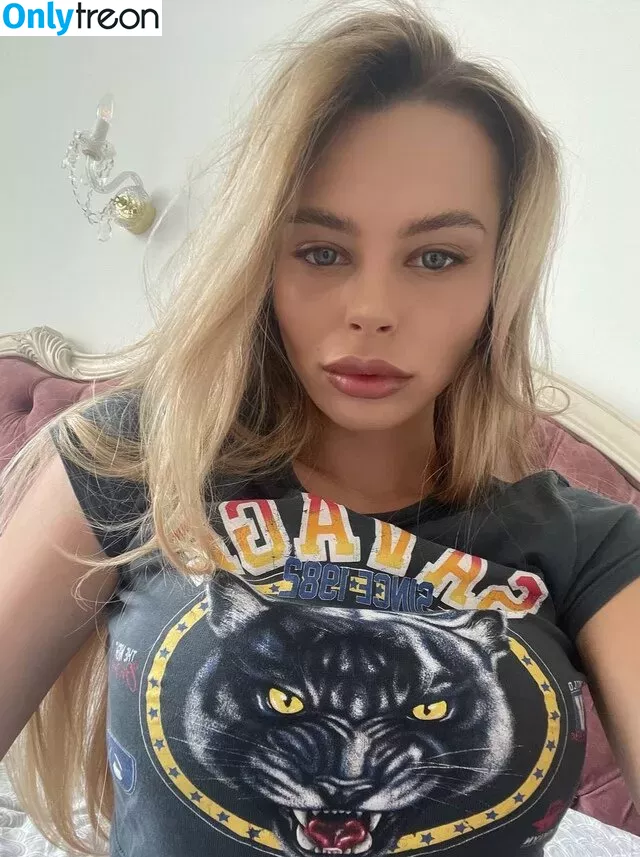 Mihalina Novakovskaya nude photo #0200 (mihalina_novakovskaya)
