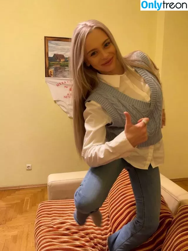 Mihalina Novakovskaya nude photo #0205 (mihalina_novakovskaya)