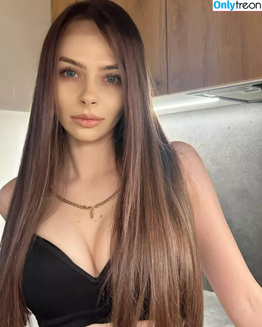 Mihalina Novakovskaya nude photo #0212 (mihalina_novakovskaya)