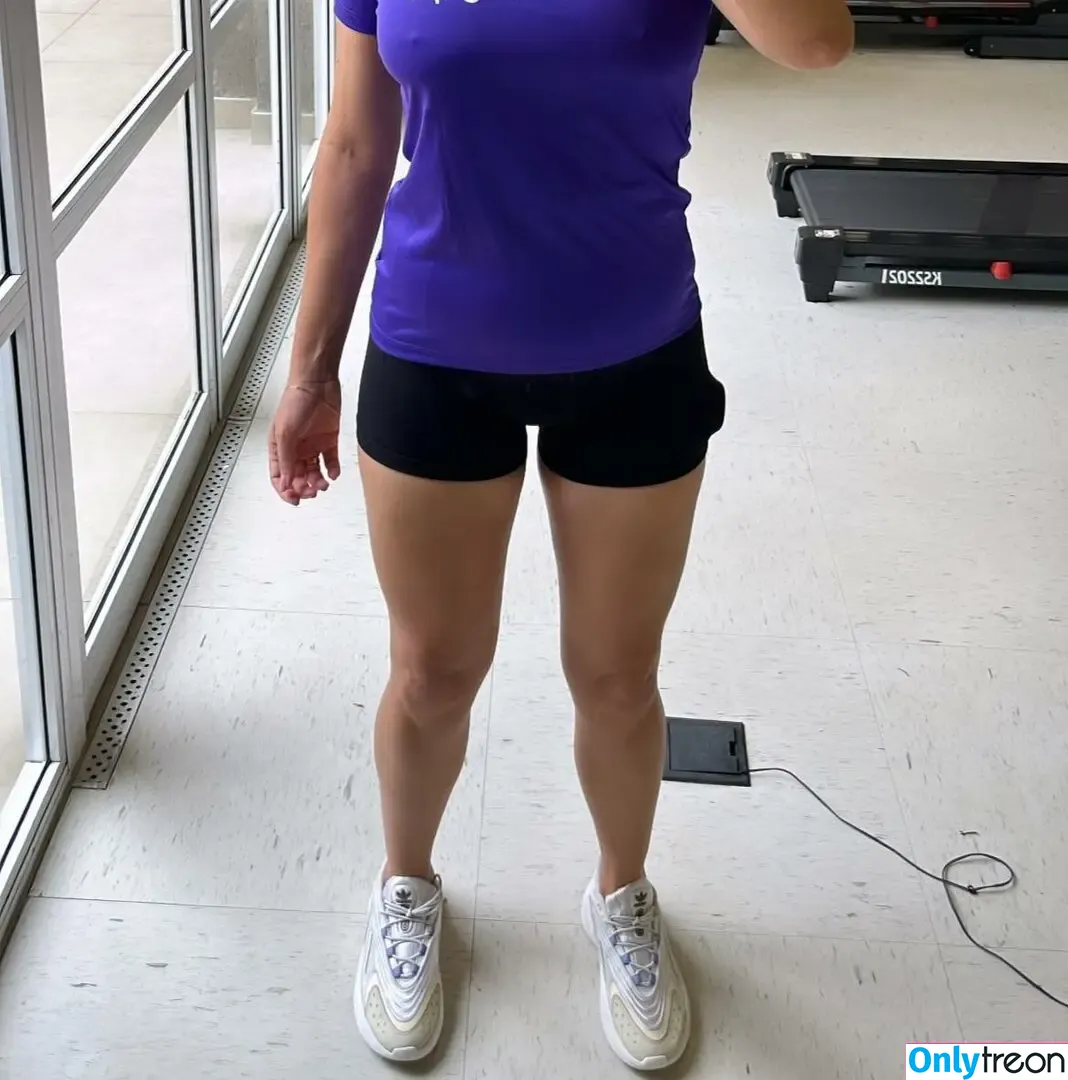 miillee_santos nude photo #0021 (miillee_santos)