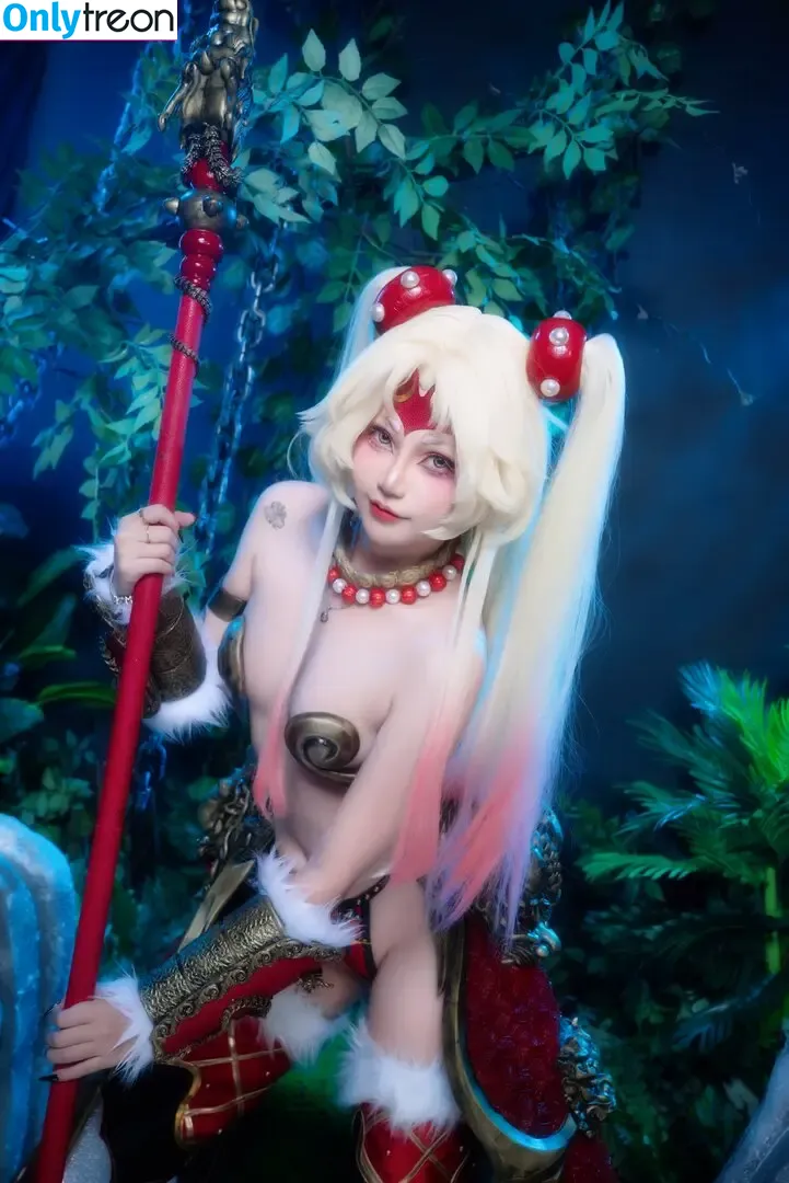 Miinmeow nude photo #0212 (meaowzi / miin.meow)