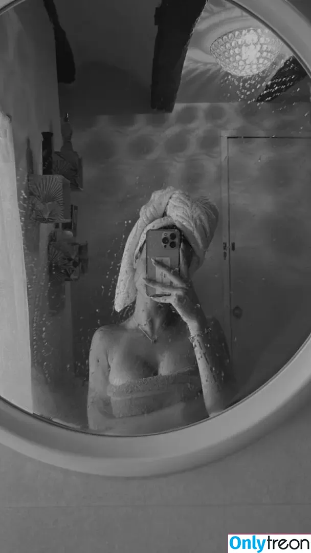 miiriiamherrero голая photo #0034 (miiriiamherrero)