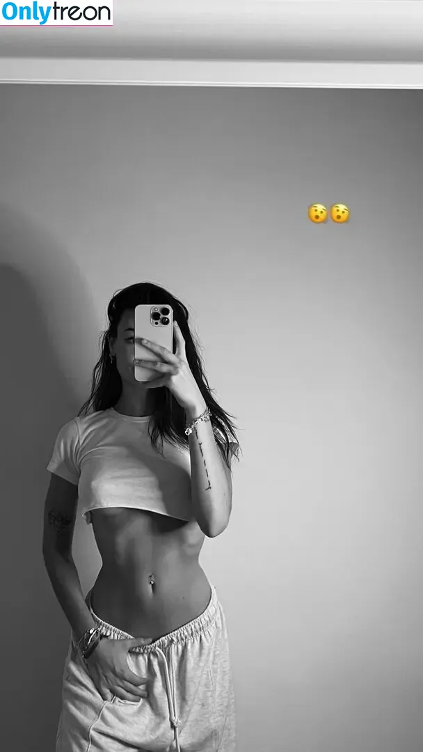 miiriiamherrero голая photo #0060 (miiriiamherrero)