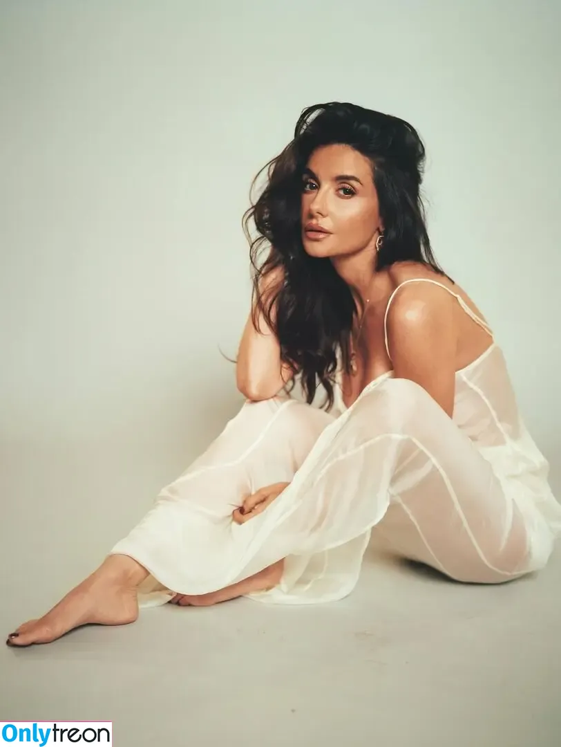Mikaela Hoover голая photo #0257 (mikaela)