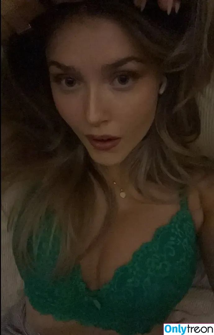 Mikaelamariia nude photo #0025 (sheismichaela)