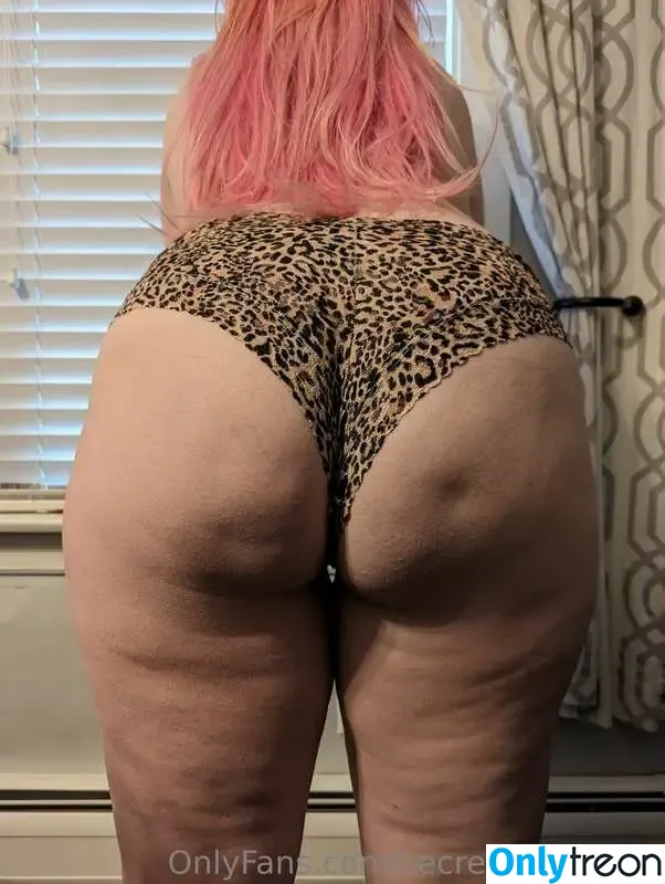 Mikayla Secrets nude photo #0021 (rawrzoe / secretbarbiefeet)