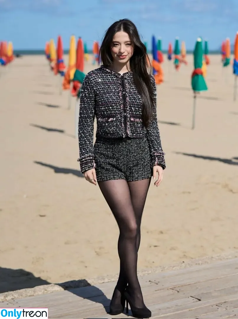 Mikey Madison голая photo #0127 (mikeyymadison / onlymikeyyyyy)