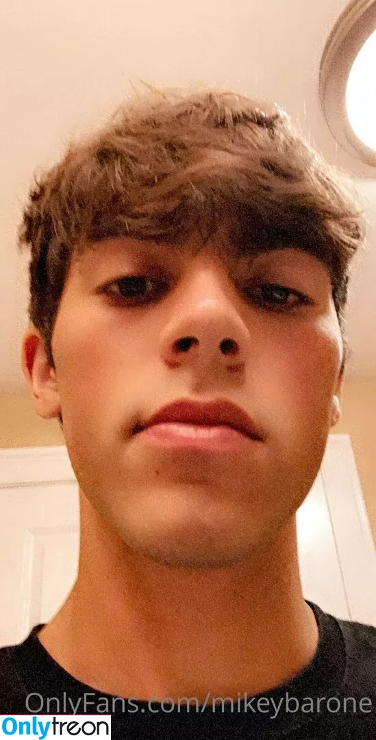 mikeybarone nude photo #0004 (mikeybarone)