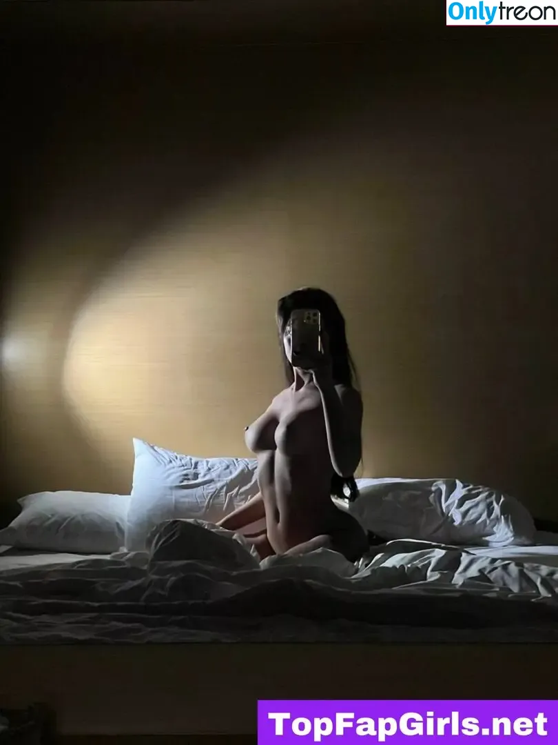 Mila Pan nude photo #0018 (MPan / milla__paan / mpaan)