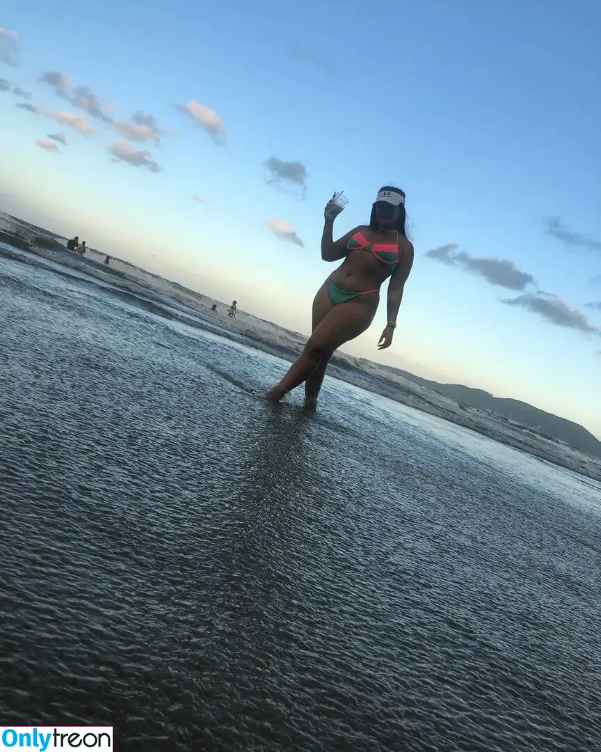 milagros.ferreyra346 nude photo #0009 (u151130066)