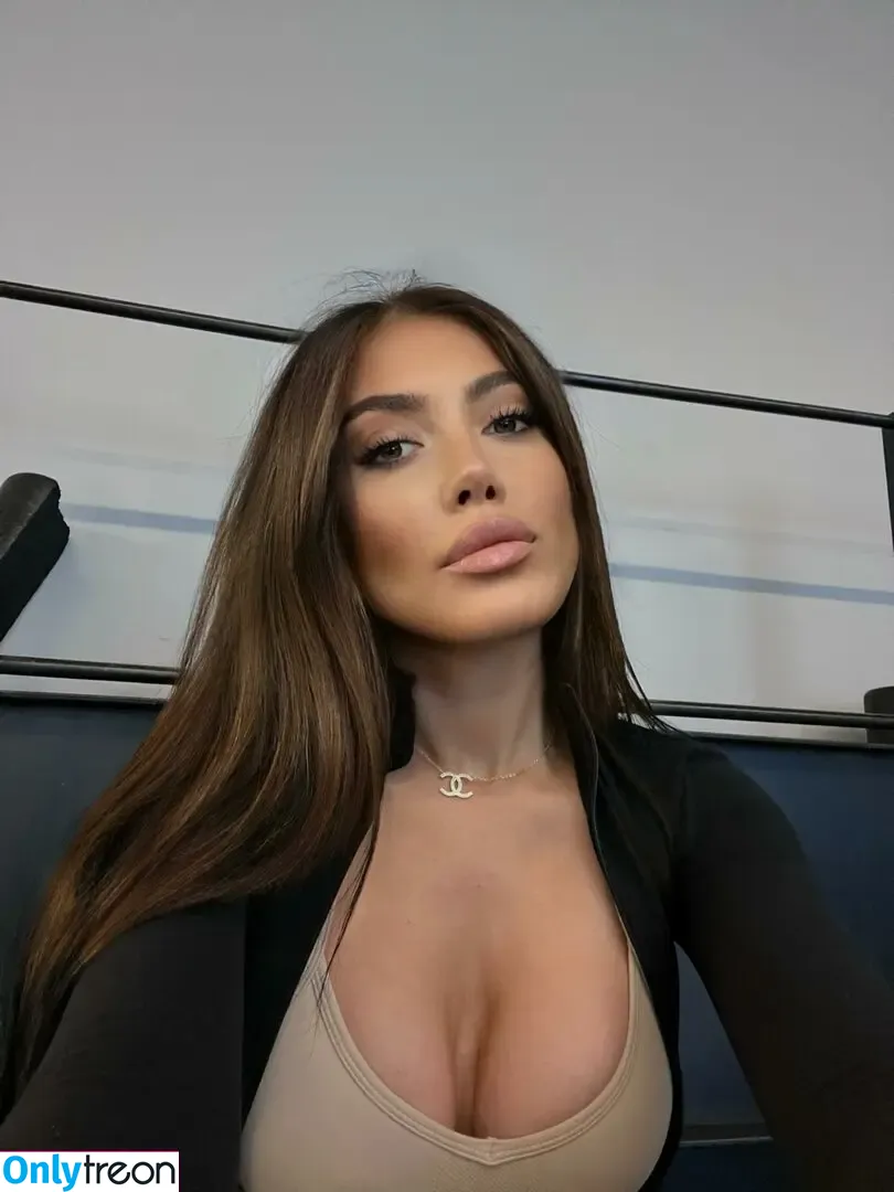 Milana Adamian nude photo #0007 (milaadamian)