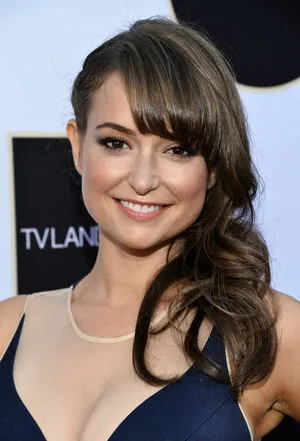 Milana Vayntrub / AT&T Girl / mintmilana фото голая #0372