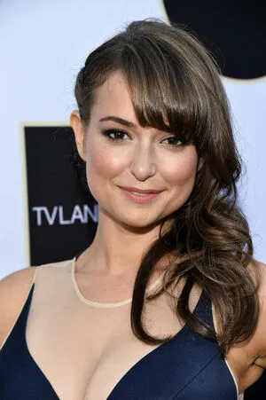 Milana Vayntrub / AT&T Girl / mintmilana nude photo #0373