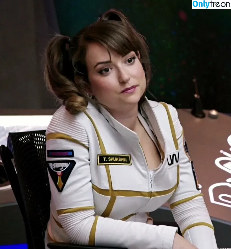 Milana Vayntrub голая photo #0315 (AT&T Girl / mintmilana)