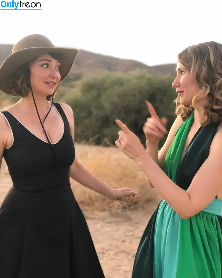 Milana Vayntrub голая photo #0328 (AT&T Girl / mintmilana)