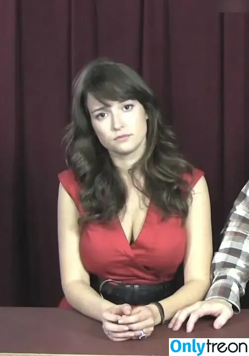 Milana Vayntrub nude photo #0575 (AT&T Girl / mintmilana)